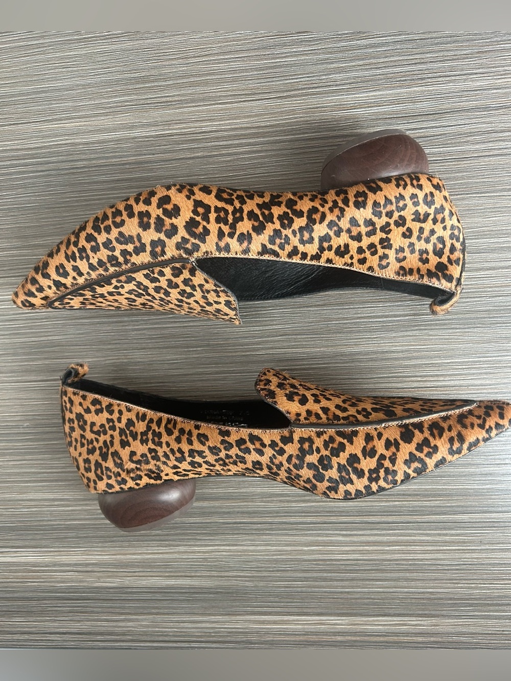 JEFFREY CAMPBELL Viona WDF Sculptural Heels Cow Fur Cheetah print Loafer SZ 7.5